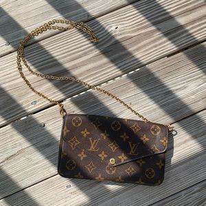 LV FELICIE POCHETTE